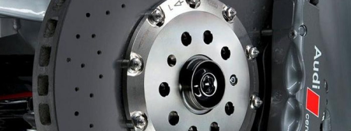 Meglio i freni carboceramici o quelli in acciaio? Una guida per saperne di più